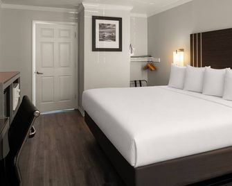 Sand Castle Inn - Seaside