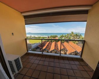 Costa Norte Ingleses Hotel - Florianópolis - Varanda