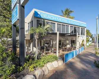 The Beach Motel Hervey Bay - Hervey Bay