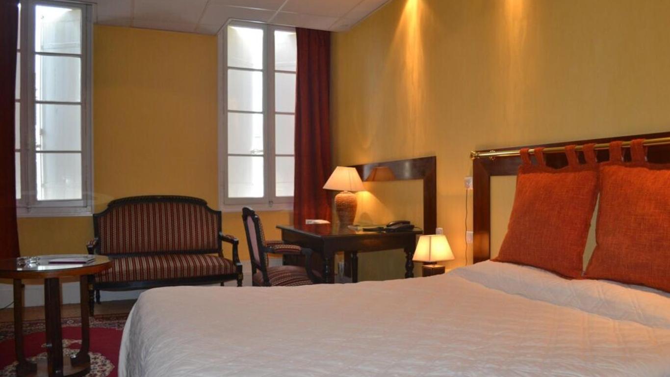 Hotel De France