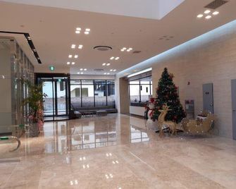 Samsung Home 2 Hotel 11F Junior Suite Room - Sokcho - Лоббі