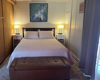 Country Elegance with Beautiful Catskill Mountain Views - Kingston - Camera da letto