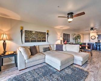 Balcony and Grill Beachfront Lake Havasu City Condo - Lake Havasu City - Stue