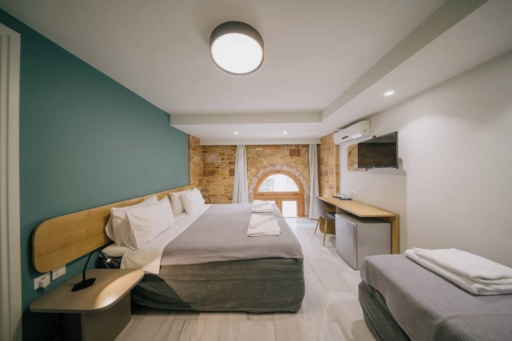 تشيوس سيتي إن - Chios - غرفة نوم