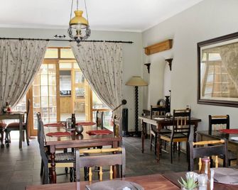 17 On Bird Guest House - Beaufort West - Restaurace