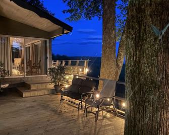 Large Vacation Rental Chalet Mountain Views 6 Br - Roaring Gap - Balcón