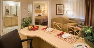 Candlewood Suites Paducah - Paducah - Dining room