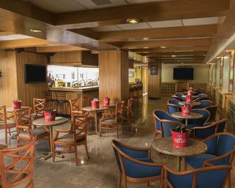 Travohotel Monterrey Historico - מונטרי - מסעדה
