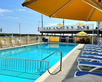 Nassau Inn Beachfront - Wildwood Crest - Басейн