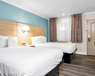 SureStay by Best Western San Francisco Marina District - San Francisco - Bedroom