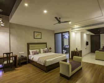 Hotel Brahma Horizon - Pushkar - Bedroom