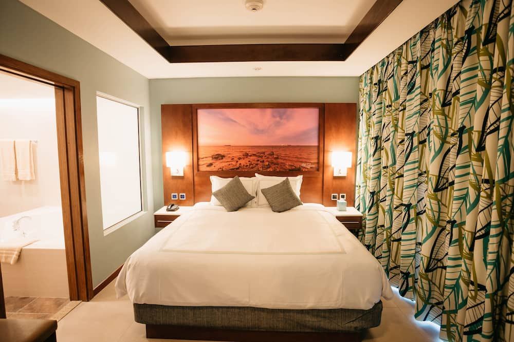 Bedroom view of Surfrider Resort Hotel