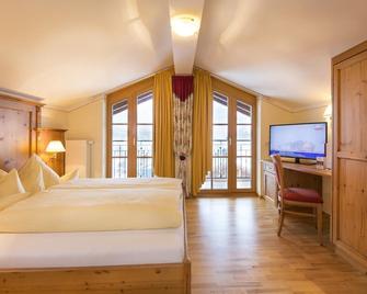 Superior Hotel Schneider Ski-in & Ski-out - Tamsweg - Habitación