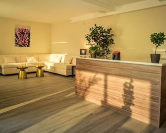 Wyndham Garden North Bergen Near Secaucus - North Bergen - Recepce