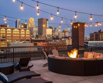 Dt 2kbd 2ba Steps From Target Field+ Gym + Kitchen + Laundry - Minneapolis