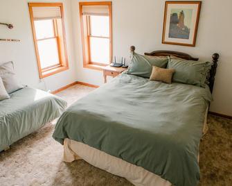 Ranch home with wide open views of the wild west. - Meeteetse - Habitación