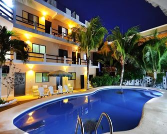 Beach Energy Hotel By Bfh - Playa del Carmen - Pool