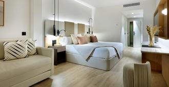 Grand Palladium Palace Ibiza Resort & Spa - Sant Jordi de ses Salines - Schlafzimmer
