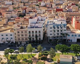 Hotel Annakhil - Nador - Vista del exterior