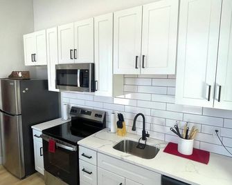 Retro Baseball Downtown Apartment - San Luis - Cocina