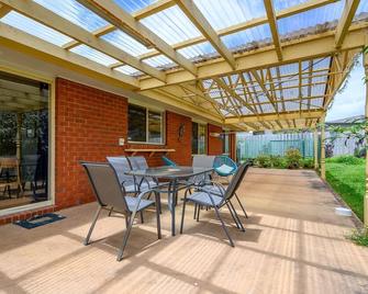 Serrell by the Sea - Inverloch - Terasa