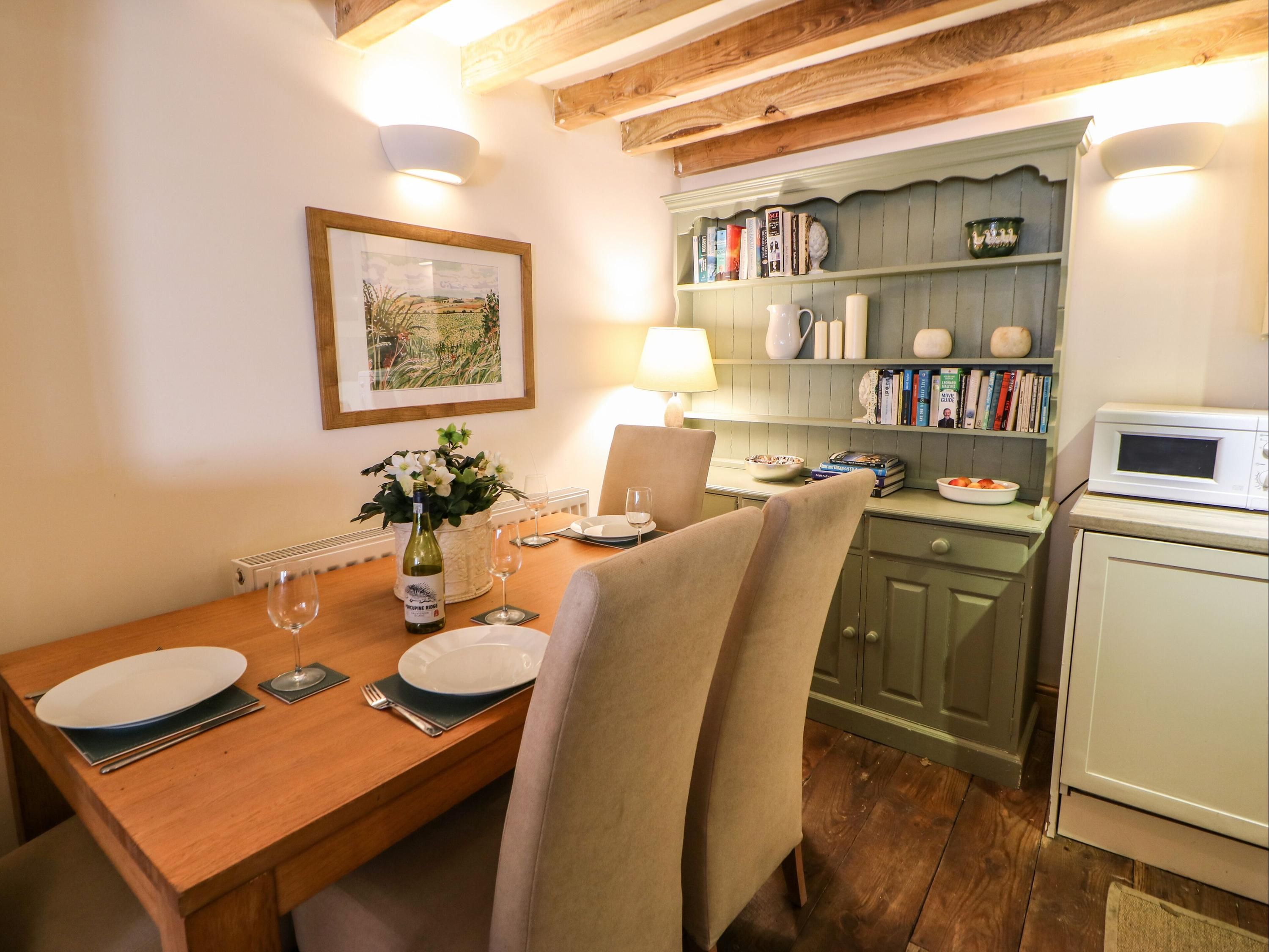 Sunny Cottage - Darlington - Dining room