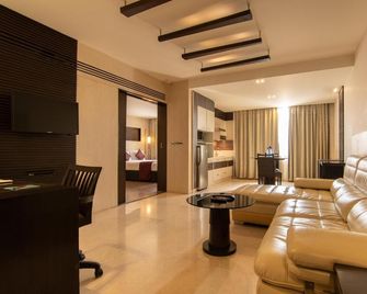 Halcyon Hotel Residences Bangalore - Bangalore - Sala de estar