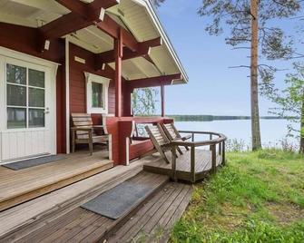 Hiekkarannanlomat - Kannonkoski - Patio
