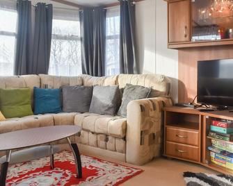 Cookies Corner - Millom - Living room