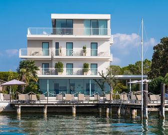 Aqva Boutique Hotel - Sirmione - Edificio