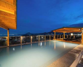 Kannawaen - Beppu - Pool