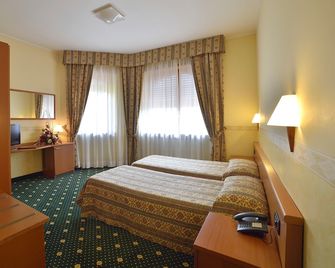 Dropiluc - טורינו - חדר שינה