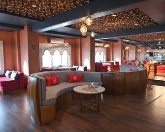 The Classic Hotel - Imphal - Lounge