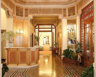 Hotel Villa Elena - Varazze - Lobby