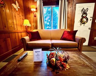 Richca Chalets Resort - Hope