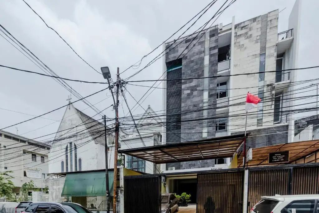 RedDoorz Plus @ Pasar Baru