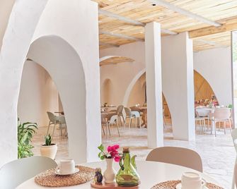 Equilicuá - Agua Amarga