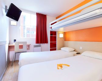 Premiere Classe Chelles - Chelles - Chambre