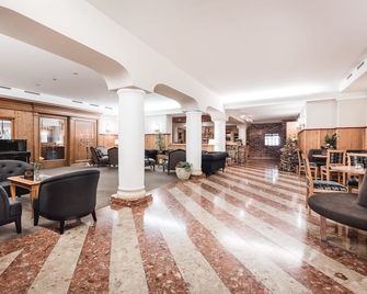 Post Seefeld - Wellnesshotel Tirol - זיפלד - לובי