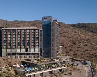 Enjoy Santiago - Hotel del Valle - Rinconada - Building