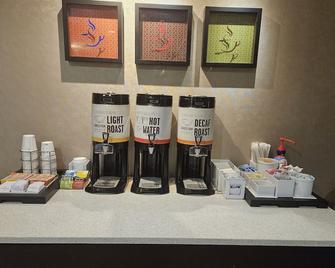 Spark By Hilton Decatur - Decatur - Buffet