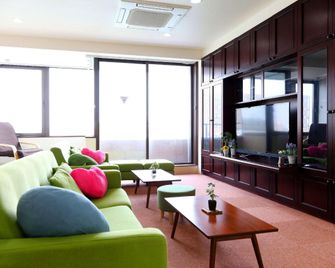 Air Hostel Lcc - Chitose - Sala de estar