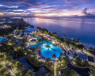 Kensington Hotel Saipan - Garapan - Building
