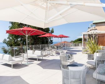 هوتل فيلا ليفي - San Remo - شرفة مرصوفة