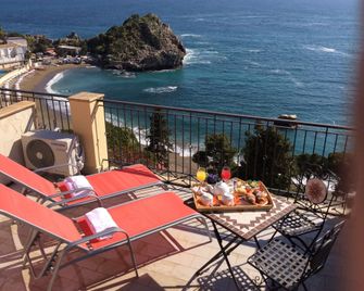 Jonic Hotel Mazzarò - Taormina - Parveke