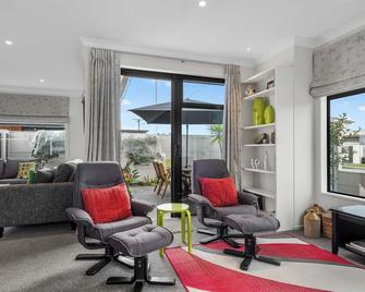 Sauvignon Place - Blenheim Holiday Home - Blenheim - Salon