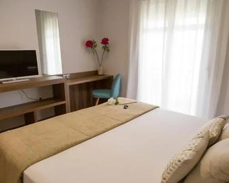 Hostal Pradaria - Arcas del Villar - Habitación