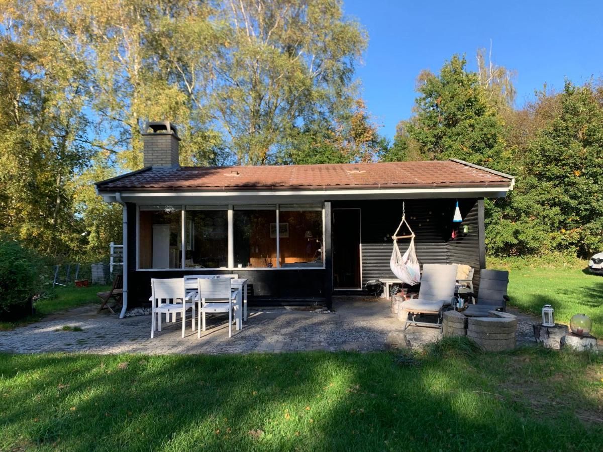Cozy beach house in peaceful nature – Nykøbing Sjælland