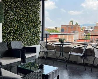 El Suburbio - Morelos Sur - Morelia - Balcony