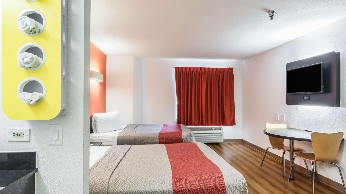 موتيل 6 هارفي، إلينوي